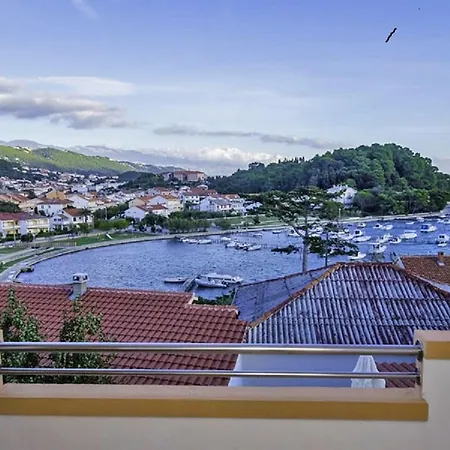 Apartments Mlacovic Gostinjska kuća 3*